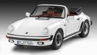 Revell 05646 Porsche 911 G-model 50 éves Jubileumi műanyag összeépíthető makett 1:24