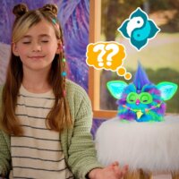 Hasbro F8901100 Furby Galaxy Világító Zenélő Interaktív plüss 5 játékmóddal