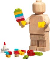 Room Copenhagen LEGO Wooden Gyerekszoba Fa LEGO figura Dekoráció 27cm
