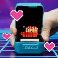 Spin Master Bitzee Magicals interaktív digitális kisállat - Világoskék