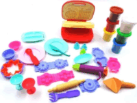 Süteményes gyurmaszett gofrisütővel és 6 féle színes gyurmával