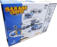 Rendőrségi központ többszintes parkolóval