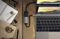 Satechi USB-C apa - VGA anya átalakító adapter - Fekete