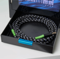 Numskull PS5/XBOX Series Fortnite játéktartó szekrényes állvány LED világítással - Fekete