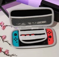 Numskull Sonic Nintendo Switch Kiegészítő Sakura Shadow utazótok - Fekete/Mintás