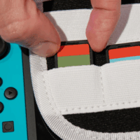 Numskull Sonic Nintendo Switch Kiegészítő Sakura Shadow utazótok - Fekete/Mintás