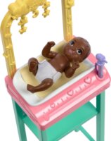 Mattel Barbie Carrier Gyermekorvos Barbie baba készlet