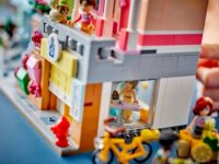 LEGO® Friends: 42670 - Heartlake City lakások és üzletek