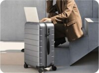 Xiaomi Luggage Classic Pro 28" Keményfedeles négykerekű bőrönd - Szürke