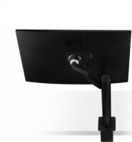 LG 32" 32UN880K-B 16:9 Ultra Fine IPS 4K Monitor - Fekete