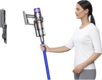 Dyson V11 Fluffy Akkus Porzsák nélküli álló porszívó 545W - Ezüst / Piros