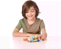 Moose Toys Bluey 7 részes Gokart készlet 2 db figurával