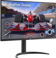 LG 31.5" 32UR550K 16:9 4K UHD VA Monitor 60Hz - Fekete