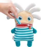 Schmidt Spiele Gondüző Aye-Q plüssfigura 28,5 cm