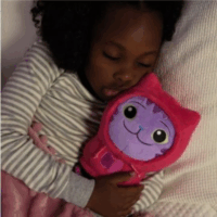 Dream Works Gabi Babaháza DJ Cicafa deluxe interaktív plüssfigura 25 cm