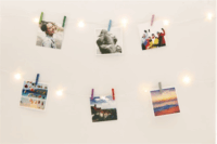 Kikkerland LT17-EU Fényképtartó LED fényfüzér 10 darab mini csipesszel