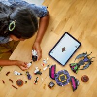 LEGO® Disney: 43262 - Demóna és Szörnyella De Frász ruhái