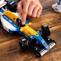 LEGO® Icons: 10353 - Williams Racing FW14B és Nigel Mansell