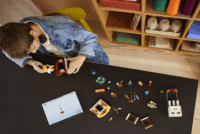 LEGO Minecraft 21273 - A szellemléghajó és falutámadás