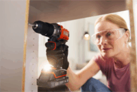 Black & Decker BCD383D1XK-QW Akkus fúró-csavarozó 1x 2Ah Akku + Töltő