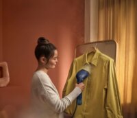 Philips STH7020/20 Kézi Ruhagőzölő 1500W . Fekete