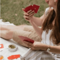 Körvonal Randi Este Kommunikációs kártyajáték 60db kérdéssel