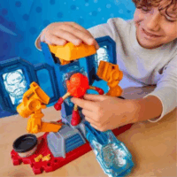 Hasbro Play-Doh Marvel Vasember páncélkészítő labor játékszett