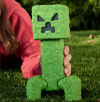 Mattel JFR66 Minecraft Movie nagy méretű Creeper figura