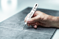 Pica 170/52/SB BIG INK 2-4mm Permanens Marker mély lyukjelölő funkcióval - Fehér