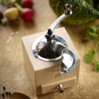 Peugeot Le moulin d'Olivier Manuális Borsörlő tartállyal 13cm - Natúr