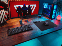 Logitech PowerPlay 2 Egérpad és vezeték nélküli töltőrendszer az egyben - Fekete