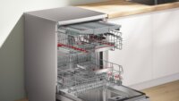Bosch SMS8ECI02E Szabadonálló mosogatógép 60cm 14 teríték - Acél