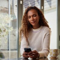 Yale AL-SDC-1A-W Beltéri Okos Ajtó / Ablak nyitásérzékelő - Fehér