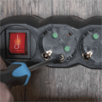 Emos PC1425R Kapcsolós hálózati elosztó 4 aljzatos 5m - Fekete