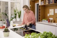 Kärcher WV 5 Plus Anniversary Edition Akkus Ablaktisztító készülék 0.1L - Fekete