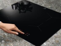 Electrolux LIL61424C Beépíthető 4 zónás Indukciós Főzőlap 3650 Watt - Fekete
