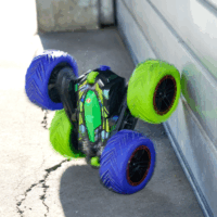 Dickie Toys RC Cyber Flip Távirányítós autó 1:18