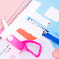 Deli 13,5 cm Tompa hegyű cikk-cakk olló - Többféle