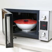 Charles Viancin Poppy Szilikon fedő készlet 4 darabos 28/23/15/10 cm - Piros pipacs forma