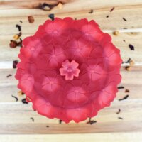 Charles Viancin Geranium Szilikon pohár tető készlet 2 darabos 11,5 cm - Piros / Rózsaszín muskátli forma