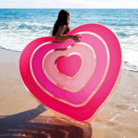 Intex: Szív alakú matrac - Rózsaszín (155 x 135 cm)