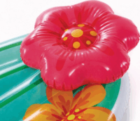 Intex: Kaktusz alakú matrac virággal (180 x 130 cm)