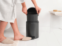 Brabantia Newicon 5 literes pedálos fém szemetes - Sötétszürke