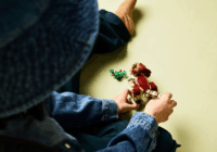 LEGO® Jurassic World: 76970 Dolores, a bébi dinoszaurusz: Aquilops