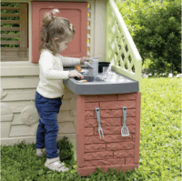 Smoby Life Nature Kerti műanyag házikó konyhai kiegészítőkkel 145 x 110 x 127 cm