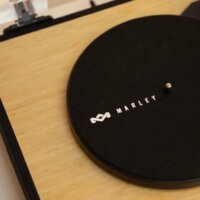 Marley Revolution Bluetooth Bakelit Vinyl lemezjátszó - Fekete / Natúr