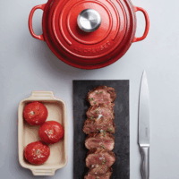 Le Creuset Signature Öntöttvas Lábas fedővel Ø 18cm - Piros