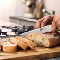 Zwilling Vier Sterne Rozsdamentes acél Kenyérkés 20cm - Fekete