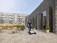 Nilfisk SW250 Mechanikus 92cm Seprőgép 38L gyűjtőtartállyal