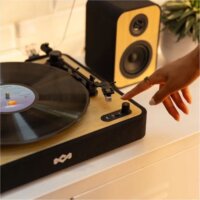 Marley Revolution Bluetooth Bakelit Vinyl lemezjátszó + 2 db hangszóró - Fekete